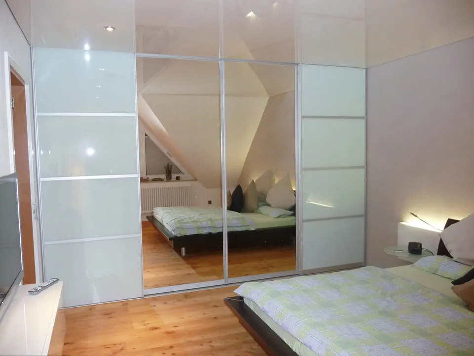 das SCHLAFZIMMER