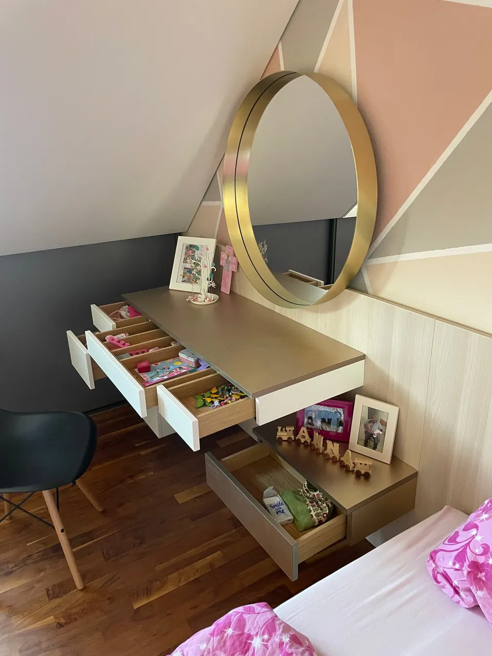 das SCHLAFZIMMER